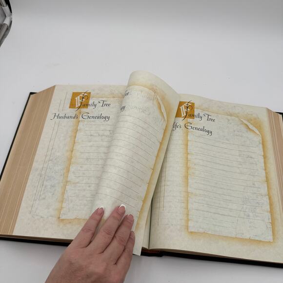 Vintage 1962 Family Bible from Southwestern Company Black 3196 & Bookmarks - Picture 4 of 15